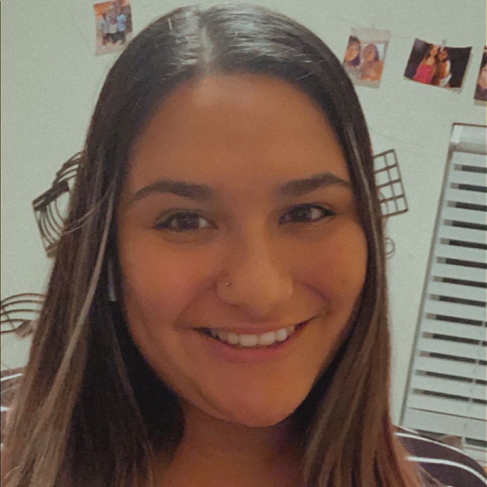 Meet your Posher, Ariana